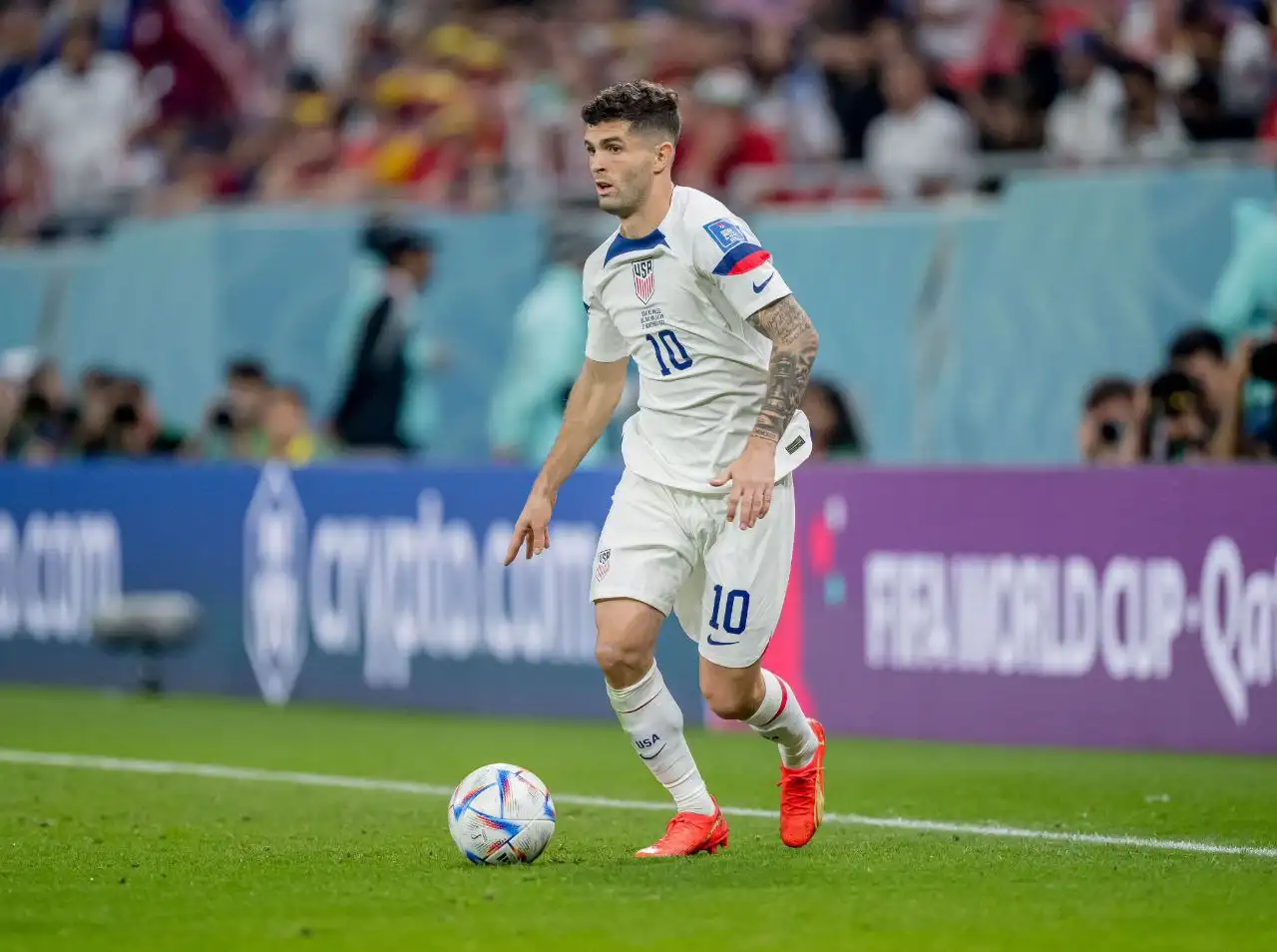 Christian Pulisic provides incredible assist for Tim Weah in USA 1-1 Wales
